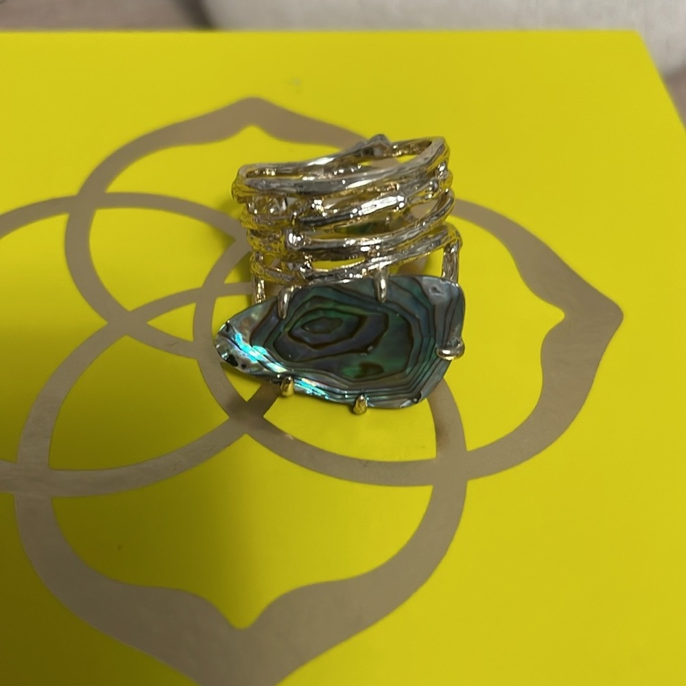 Kendra Scott vintage Cora ring